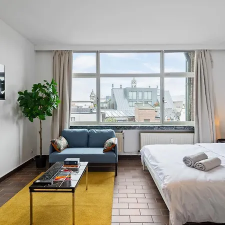 Cozy - Cityview Free Parking Apartment Antwerp